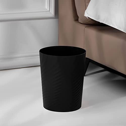UUJOLY Plastic Small Bathroom Trash Can Wastebasket Garbage Can, Black - color: Black, size: 1.8 Gallon/1 Pack