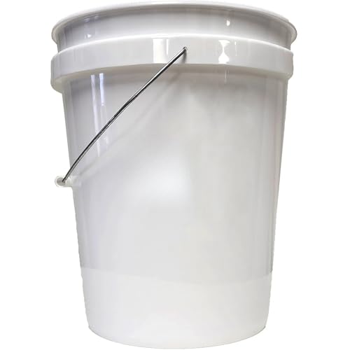 2 Gallon Plastic Bucket 2-Pack with Metal Handle, White