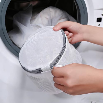 1PCS Mesh Laundry Bags, Protective Washing Bags with Zipper, Delicates Anti Tangle Anti Pilling Travel Storage, White, 5.85×6.24 in - size: 5.85×6.24 in
