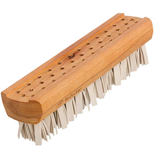 Redecker Natural Lint Brush with Oiled Beechwood, 7-1/4 inches, Easy to Clean Rubber Bristles Effectively Attract and Trap Hair, Made in Germany - size: 7-1/4-Inches