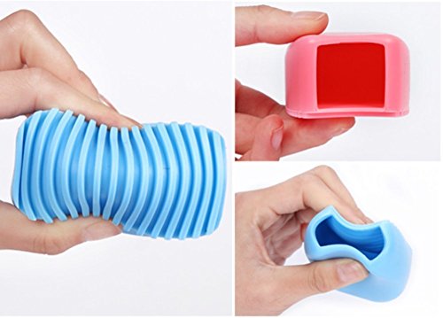 AKOAK 2 Pcs Candy Color Blue and Pink Silicone Washboard Creative Mini Handheld Laundry Washboard