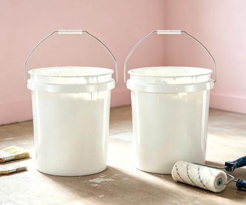 2 Gallon Plastic Bucket 2-Pack with Metal Handle, White