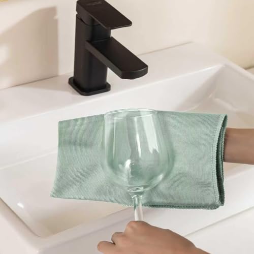 Microfiber Glass Cleaning Cloth 8 Pack, 16 Inch x 12 Inch, Lint Free Quickly Clean Window, Glasses, Windshields, Mirrors, and Stainless Steel, Green - color: Green1