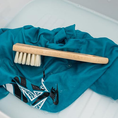 KONEX Laundry Brush - European Economy Laundry Brush for Stains on Clothes, Incredible Stain Remover with Sturdy Bristles, Convenient Handheld Design for Effortless Cleaning - color: White