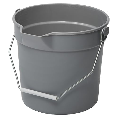 Winco 14 qt Gray Heavy-Duty Plastic Bucket/Utility Pail with Pour Spout