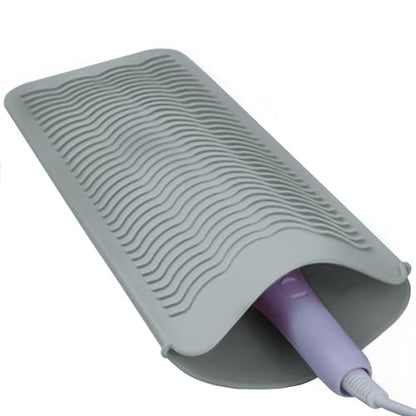 Silicone Heat Resistant Mat Pouch for Hair Straightener,Curling Iron, Grey - color: Grey, size: 1 Pack