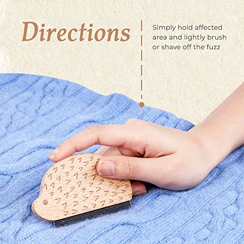 Serenity Fair Wood Hedgehog Sweater Comb, Cute & Convenient Fuzz Remover, Pill Remover, & Cashmere Comb, Lint Remover for Pet Hair & Fuzz, 8.5 x 5.2 cm / 3.3 x 2 in