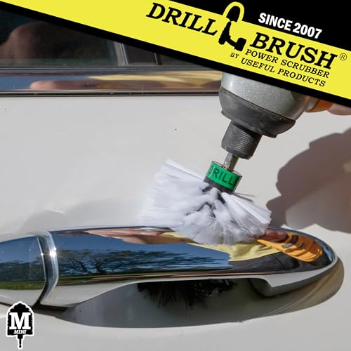 Car Cleaning Supplies - Windshield Shiner - Wheel Brush - Tire Cleaning Kit - color: White