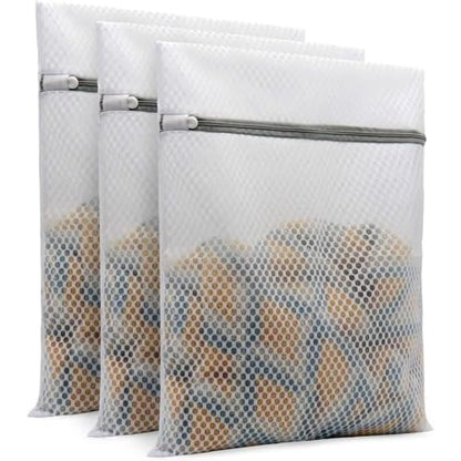 3-Pack Mesh Laundry Bags for Delicates (12x16 in, Medium) – Durable Honeycomb Wash Bags with Zipper – Protect Lingerie, Socks, Baby Clothes & Bras – Reusable for Laundry & Travel