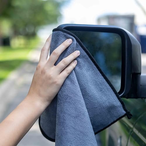 4 Pack Microfiber Detailing Cloths - Lint Free, Scratch Free - for Interior and Exterior Car Detailing (11.81" × 15.75")