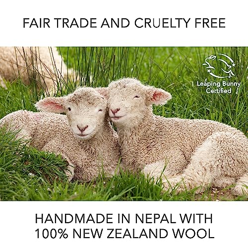 Friendsheep Wool Dryer Balls, Organic Reusable Fabric Softener Alternative for Laundry, Handmade, Fair Trade, Hypoallergenic, Eco-Friendly, Plastic-Free (3 Pack XL – Lavender Fields Bee Flower) | Reusable fabric softener alternative Organic wool, handmade